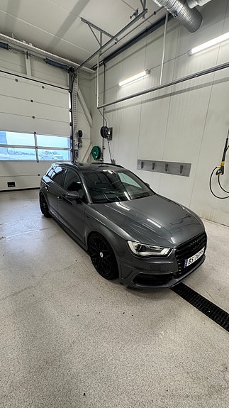 Audi A3 8 of 23