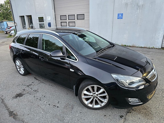 Opel Astra 3 of 5