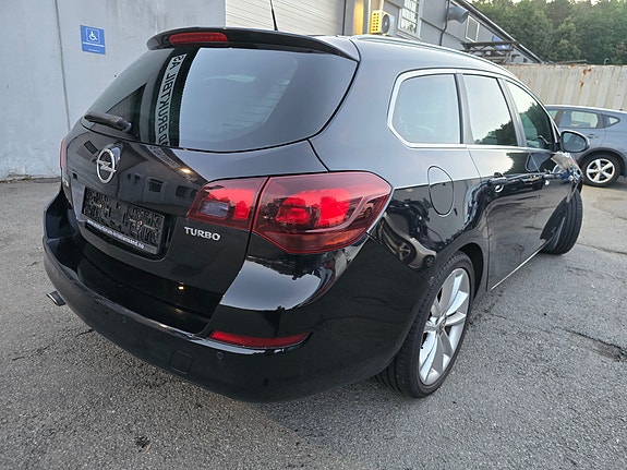 Opel Astra 5 of 5