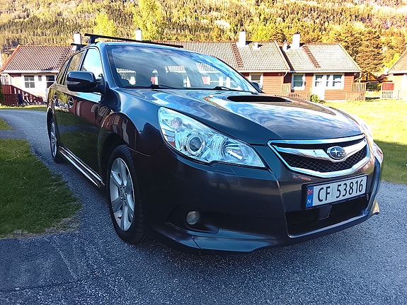 Subaru Legacy 3 of 30