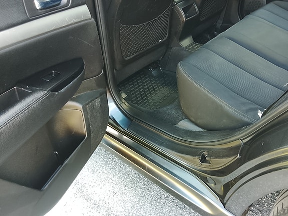 Subaru Legacy 28 of 30