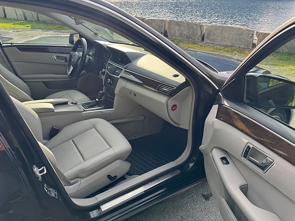 Mercedes-Benz E220 d 15 of 18