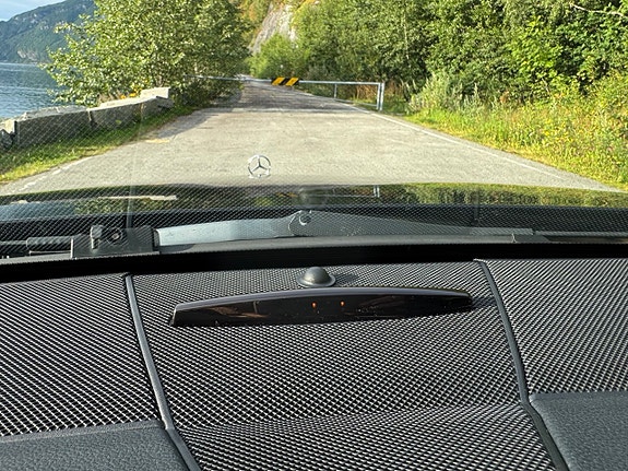 Mercedes-Benz E220 d 18 of 18