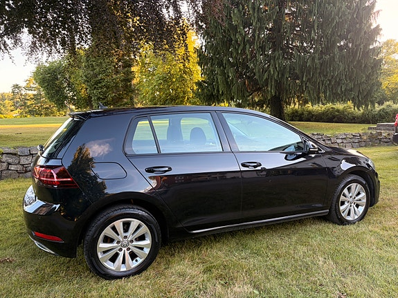 Volkswagen Golf VII 5 of 5