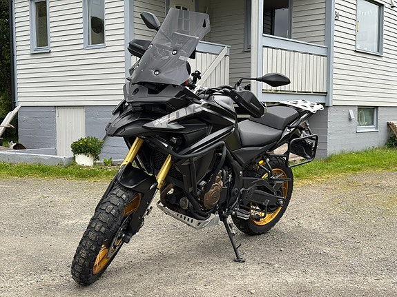 VOGE DS625X 2 of 12