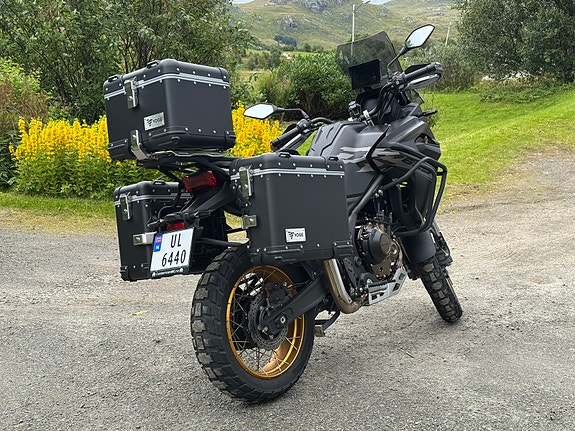 VOGE DS625X 7 of 12