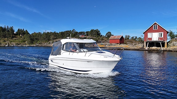 Beneteau Antares 680 m/ Suzuki 115 hk. Baugprop. Webasto. Varmtvann. Utestyring. 15 of 30