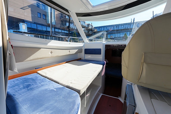 Beneteau Antares 680 m/ Suzuki 115 hk. Baugprop. Webasto. Varmtvann. Utestyring. 27 of 30