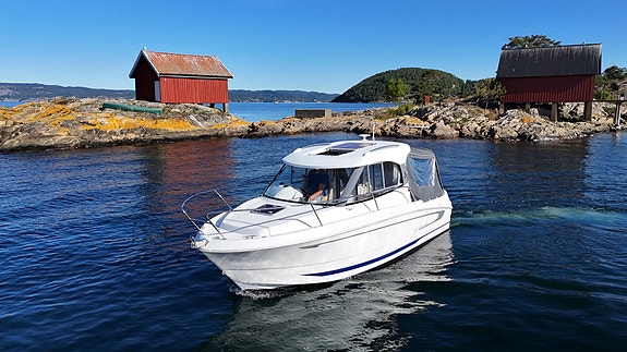 Beneteau Antares 680 m/ Suzuki 115 hk. Baugprop. Webasto. Varmtvann. Utestyring. 10 of 30