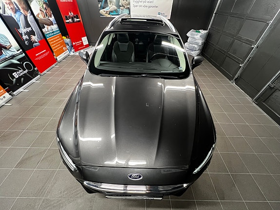 Ford Mondeo 8 of 30
