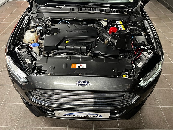 Ford Mondeo 11 of 30