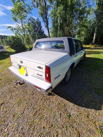 Oldsmobile 20 of 30
