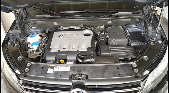 Volkswagen Touran 5 of 30