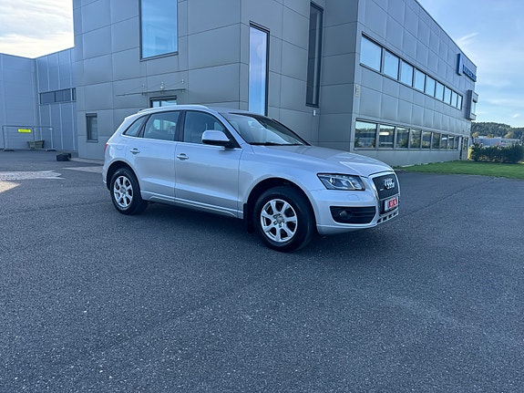 Audi Q5 2 of 5