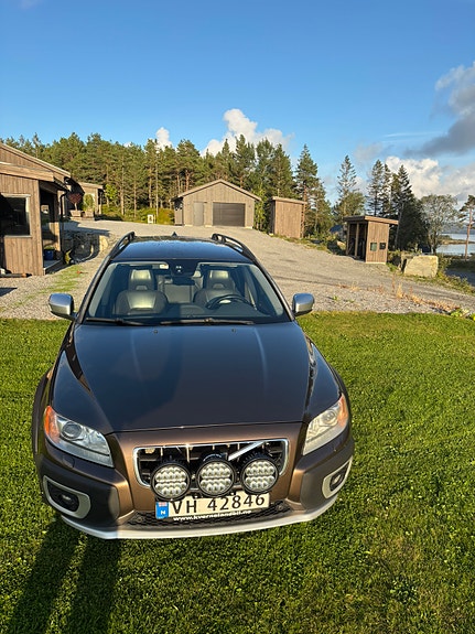 Volvo XC70 5 of 5