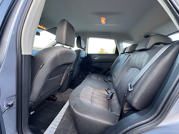 Nissan Qashqai 21 of 30