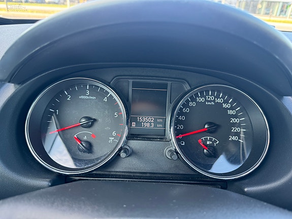 Nissan Qashqai 27 of 30