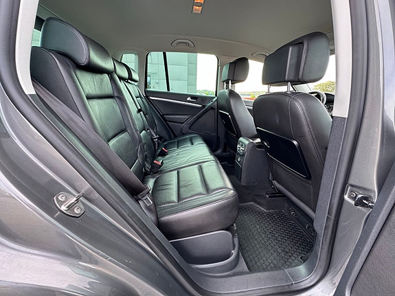 Volkswagen Tiguan 15 of 26
