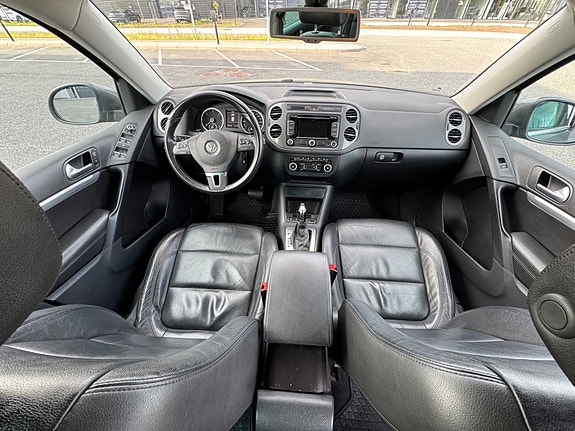 Volkswagen Tiguan 12 of 26