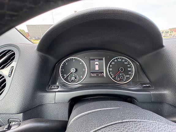 Volkswagen Tiguan 20 of 26