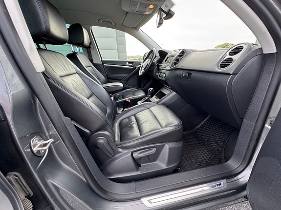 Volkswagen Tiguan 14 of 26
