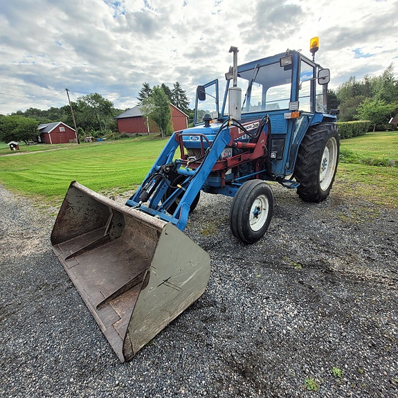 Ford 4610 2 of 5