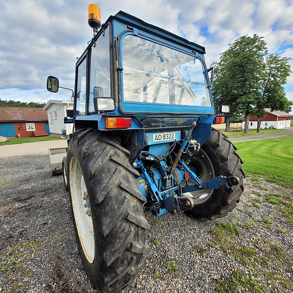Ford 4610 7 of 11