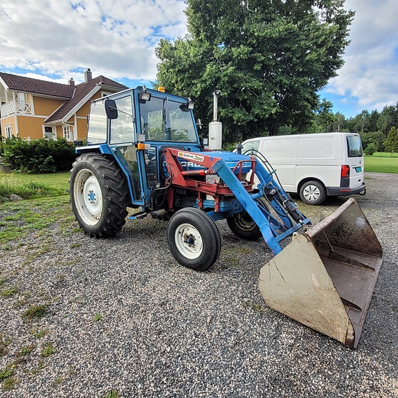 Ford 4610 4 of 5