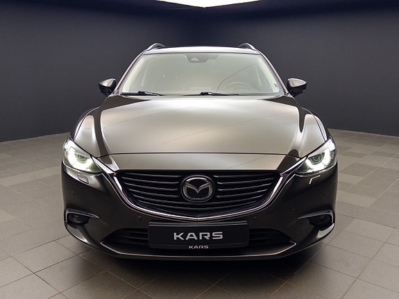 Mazda 6 4 of 5