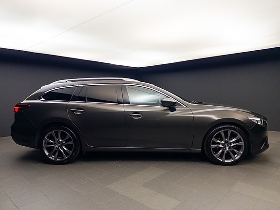 Mazda 6 5 of 5