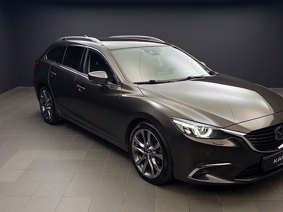 Mazda 6 3 of 5