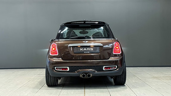 MINI Cooper S 5 of 5