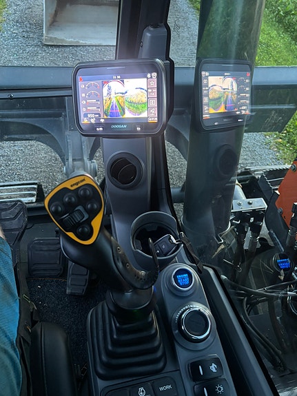 Doosan DX140LCR-7 6 of 9