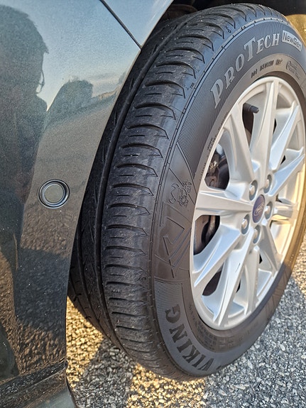 Ford S-MAX 10 of 30