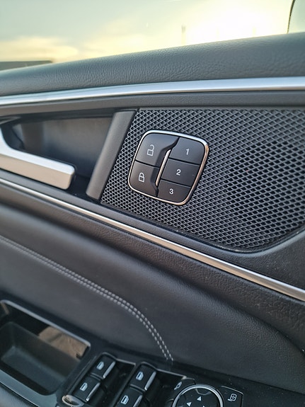 Ford S-MAX 21 of 30