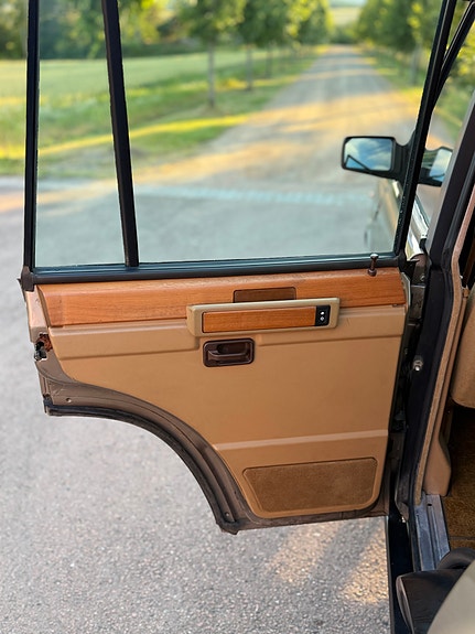 Land Rover Range Rover 29 of 30