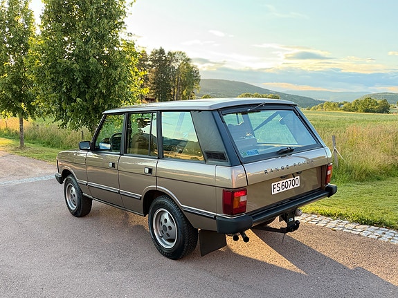 Land Rover Range Rover 17 of 30