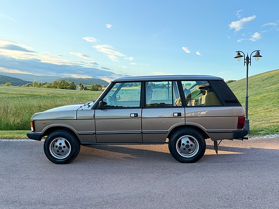 Land Rover Range Rover 18 of 30