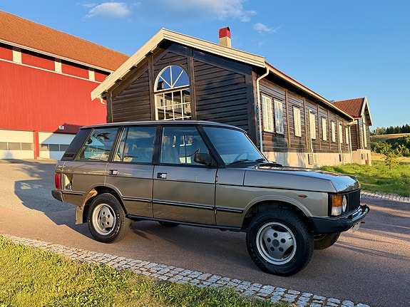 Land Rover Range Rover 13 of 30