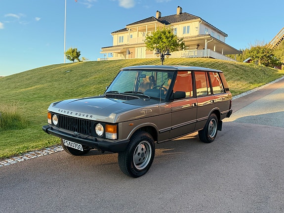 Land Rover Range Rover 19 of 30