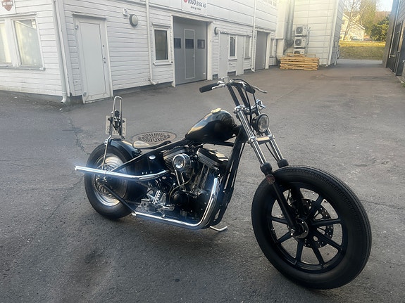 Harley-Davidson Sportster 3 of 5