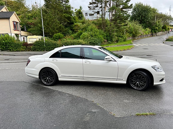 Mercedes-Benz S350 d 17 of 30