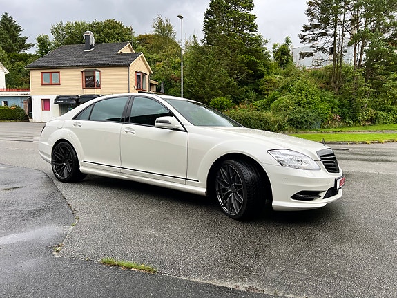 Mercedes-Benz S350 d 18 of 30