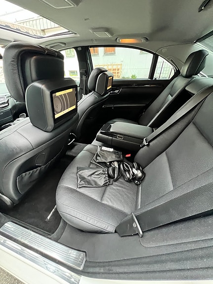 Mercedes-Benz S350 d 30 of 30