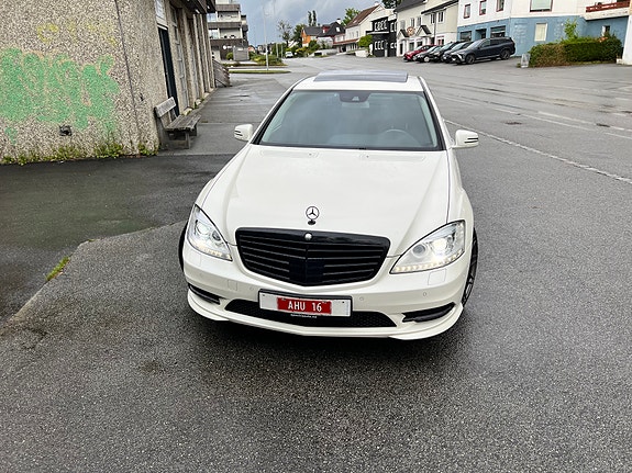 Mercedes-Benz S350 d 8 of 30