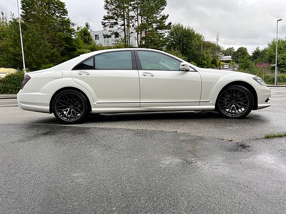 Mercedes-Benz S350 d 16 of 30