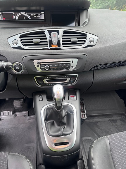 Renault Grand Scenic III 14 of 30