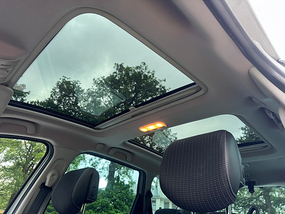Renault Grand Scenic III 15 of 30