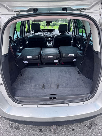 Renault Grand Scenic III 20 of 30