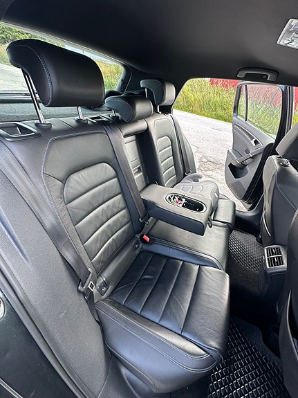 Volkswagen Golf VII 30 of 30